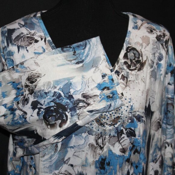 Catherines Floral Tunic Style Womens Top - Picture 6 of 11
